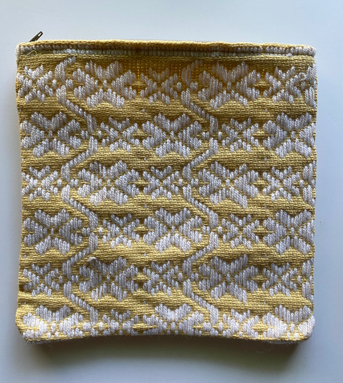 embroidered multipurpose pouch (small flowers)